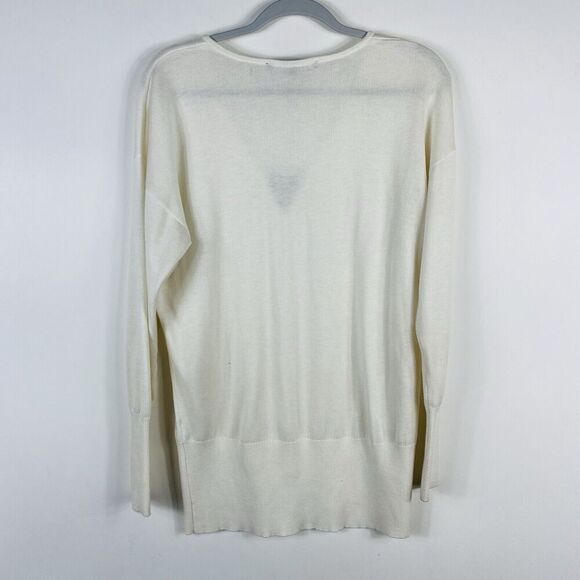 White House Black Market Size Medium Ball Chain V-Neck Tunic Sweater Ivory - Picture 2 of 5